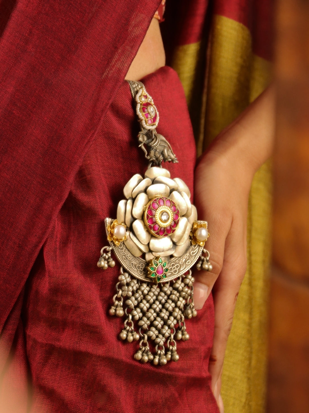 NAZAAKAT SATKA KEYCHAIN