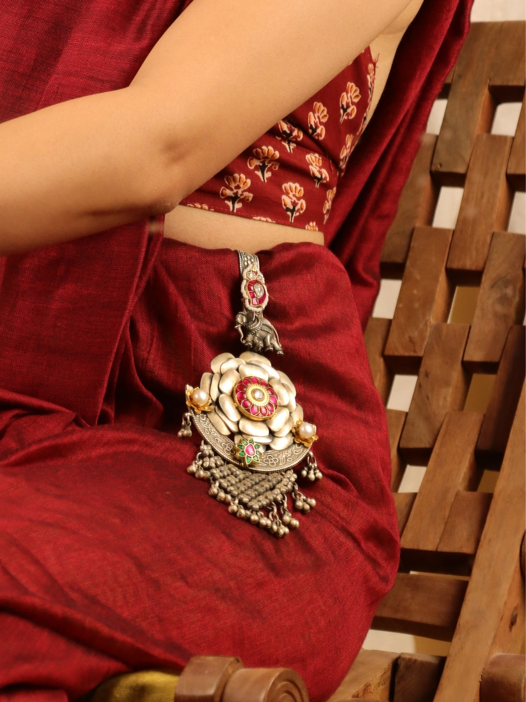 NAZAAKAT SATKA KEYCHAIN