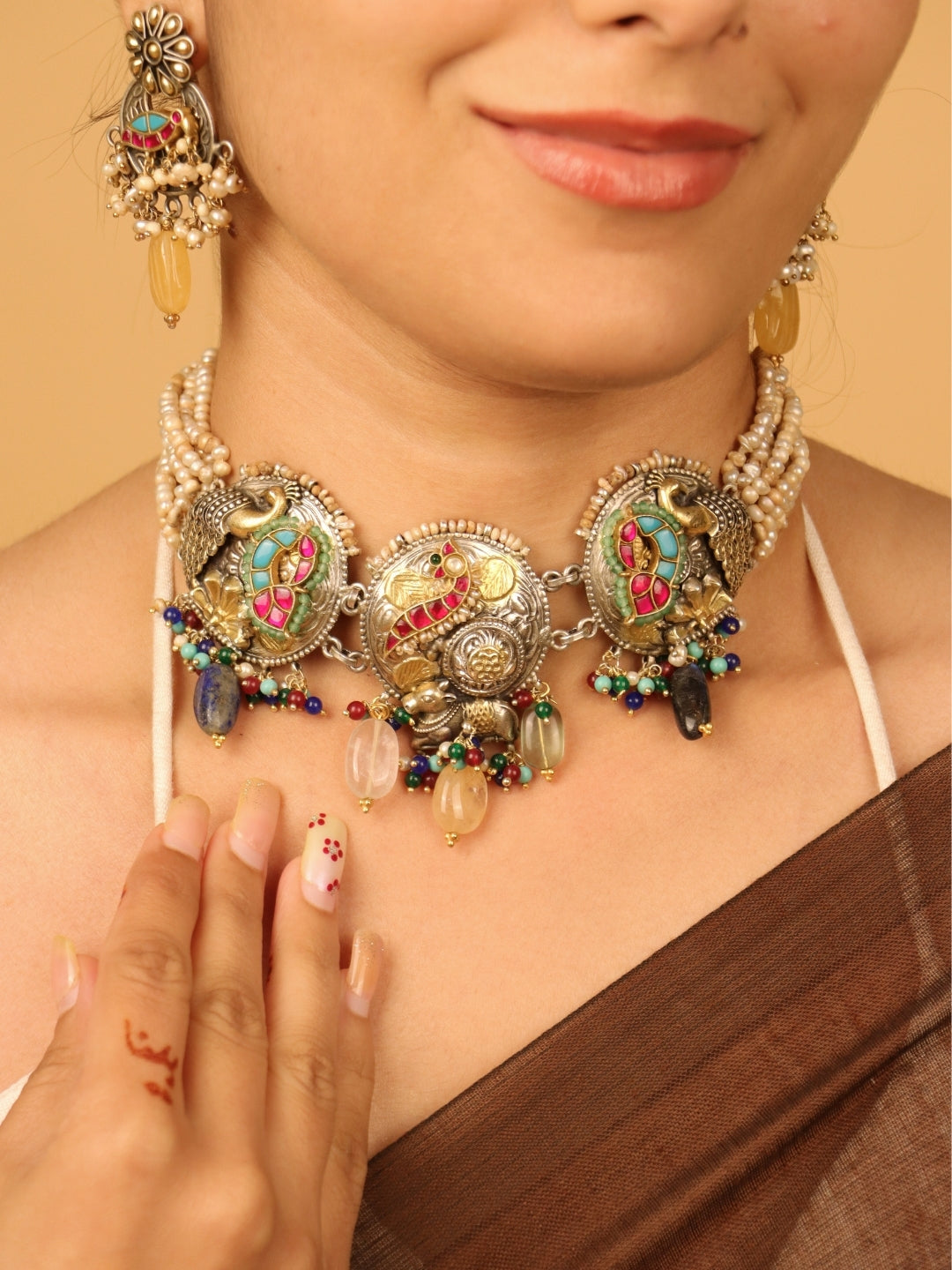 Nazaakat Tarang Choker Set