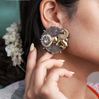 Nazaakat Horse Motif Studs