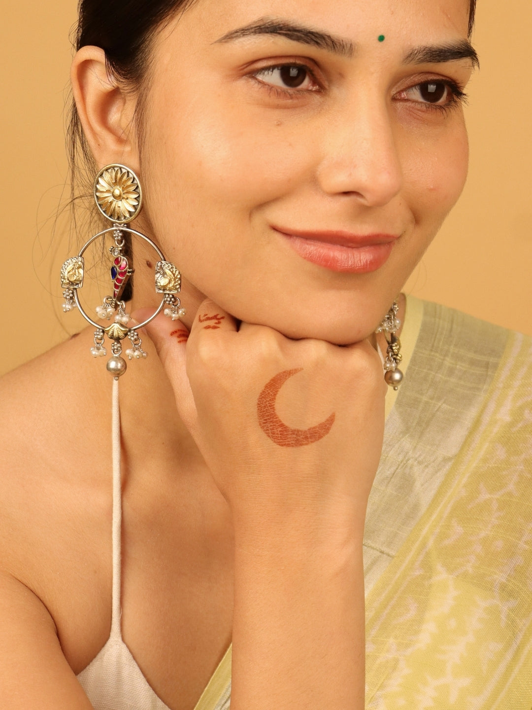 NAZAAKAT MOR EARRINGS