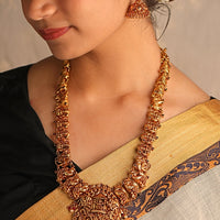 Veda Jiva Necklace Set