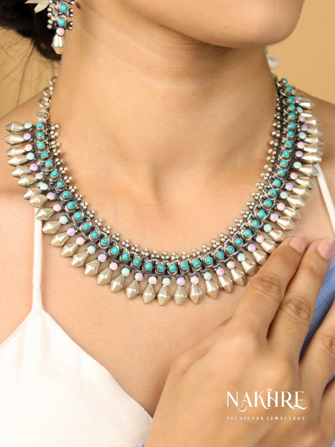 Mira Meenakari Silverset