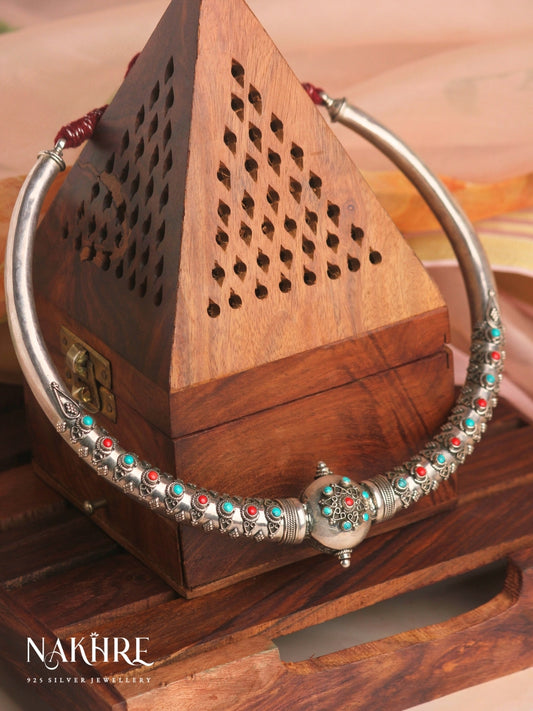 Iraaya Hasli Set