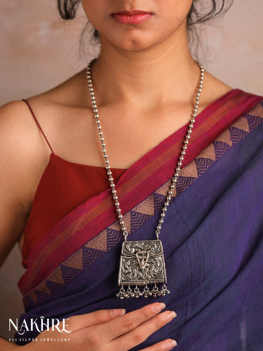 Maya Vaakya Necklace Set