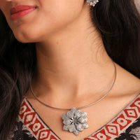 Phool Hasli Set