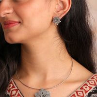 Phool Hasli Set