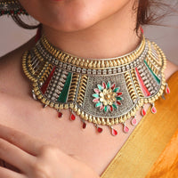 Maya Ras Viraasat Necklace Set